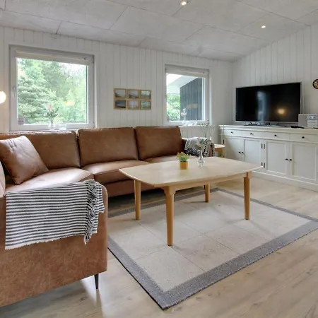Holiday home Mikaela - 1km From The Sea In Western Jutland By Interhome *
